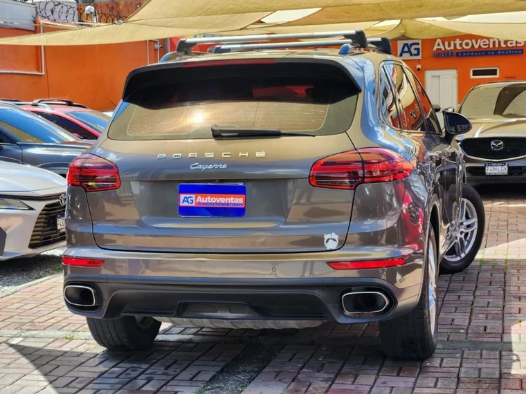Porsche CAYENNE 2016 - Vista 4