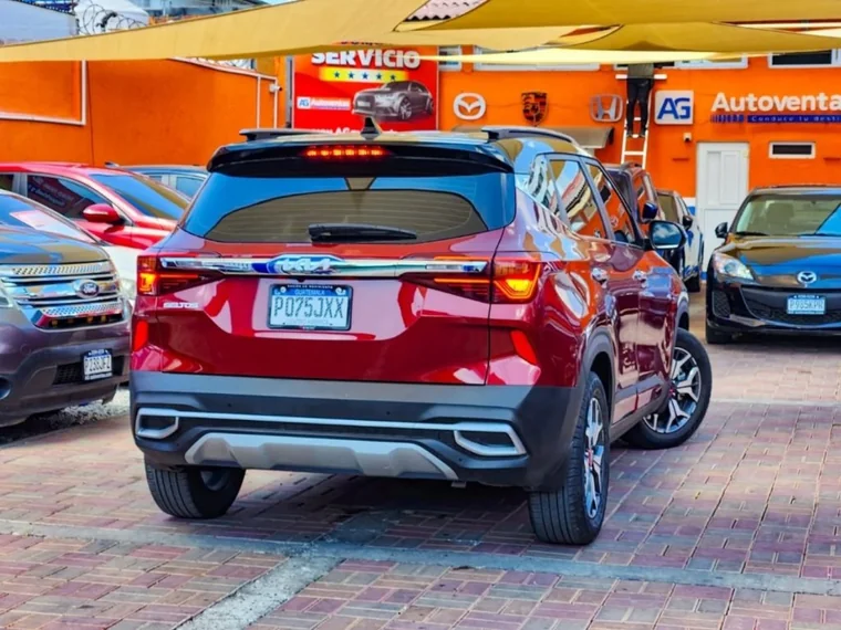 Kia SELTOS 2023 - Vista 4