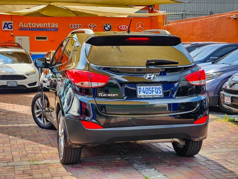 Hyundai TUCSON 2015 - Vista 4
