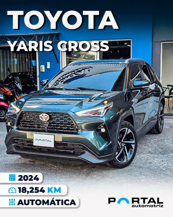 Toyota YARIS 2024
