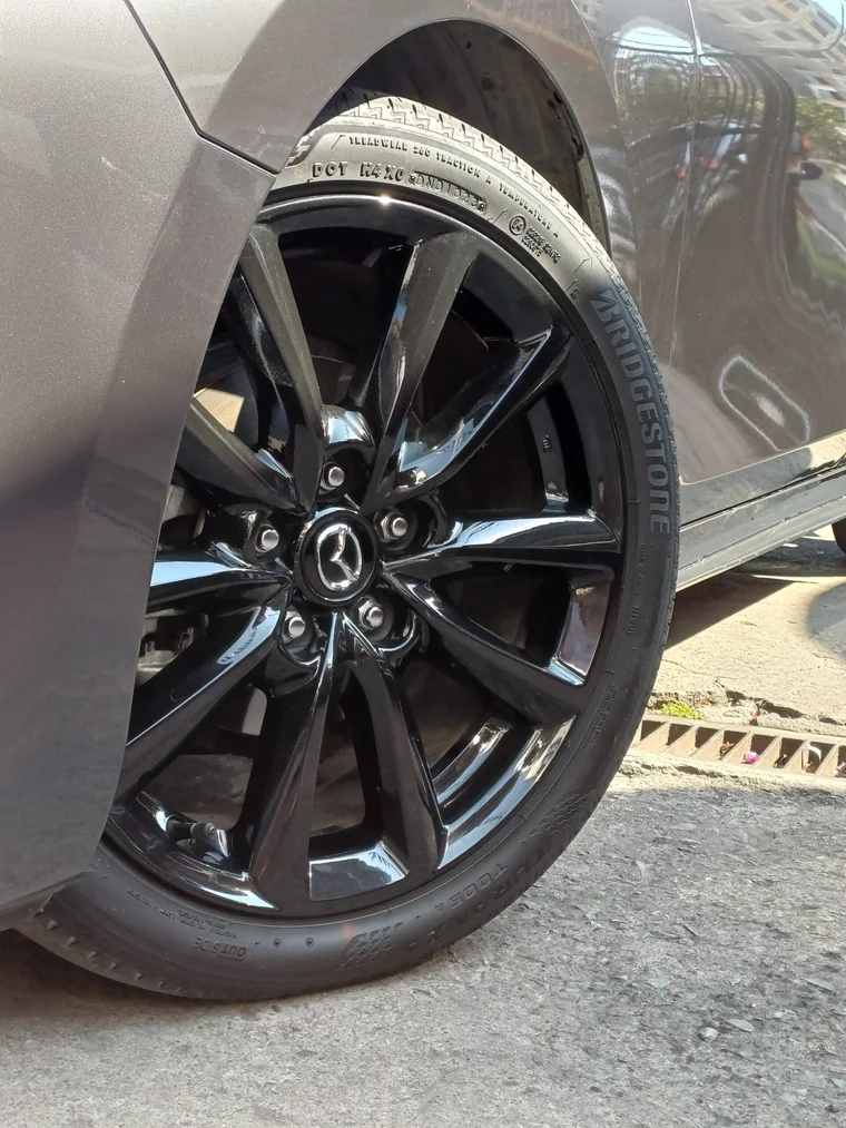 Mazda 3 2024 - Vista 5