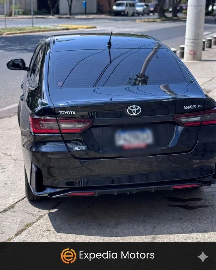 Toyota YARIS 2023 - Vista 4