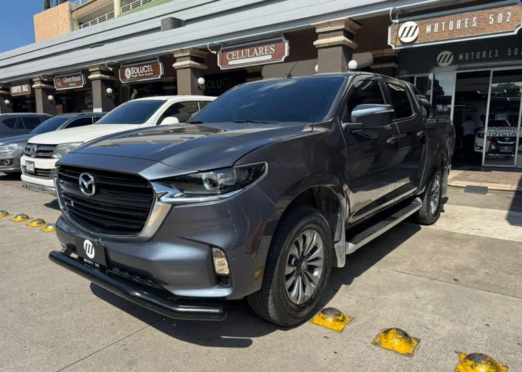 Mazda BT-50 2023 - Imagen principal