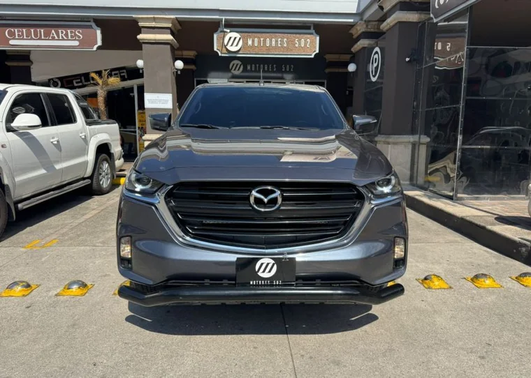 Mazda BT-50 2023 - Vista 2