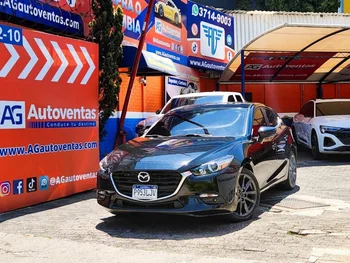 Mazda 3 2018