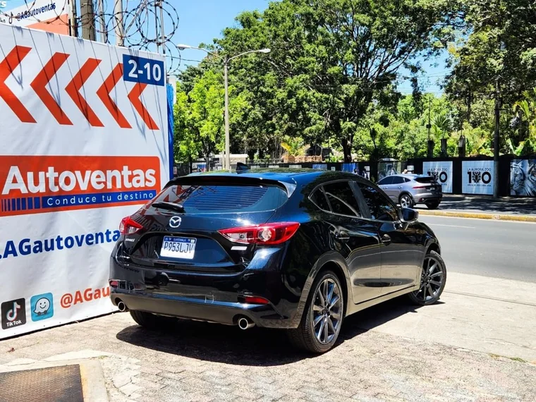 Mazda 3 2018 - Vista 4