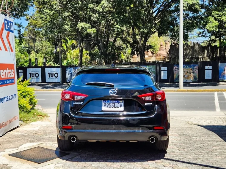 Mazda 3 2018 - Vista 5