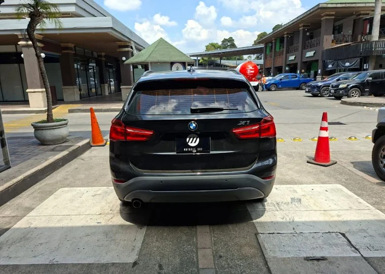BMW X1 2018 - Vista 4