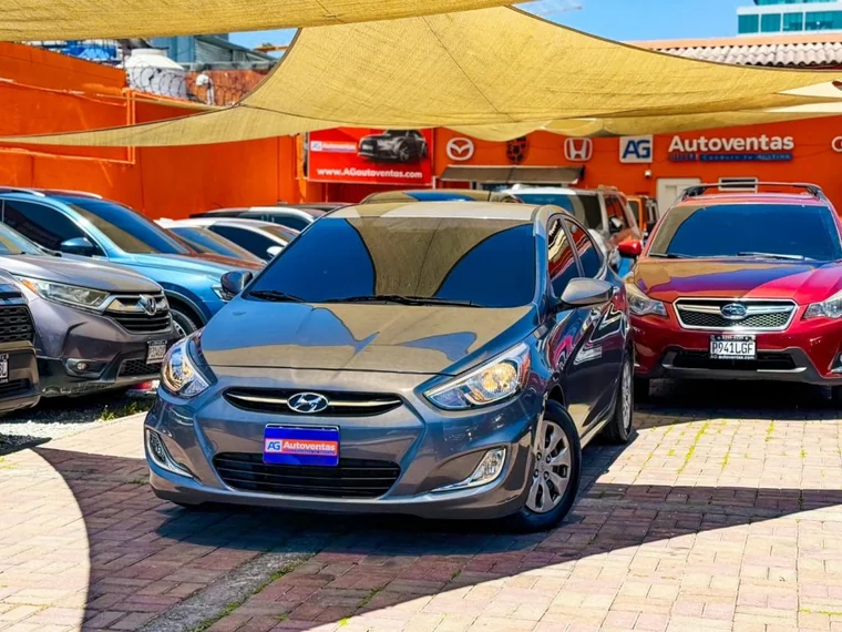 Hyundai ACCENT 2016 - Vista 2