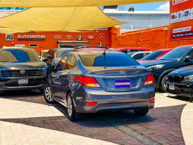 Hyundai ACCENT 2016 - Vista 4