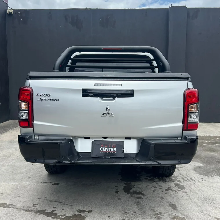 Mitsubishi L200 2024 - Vista 5