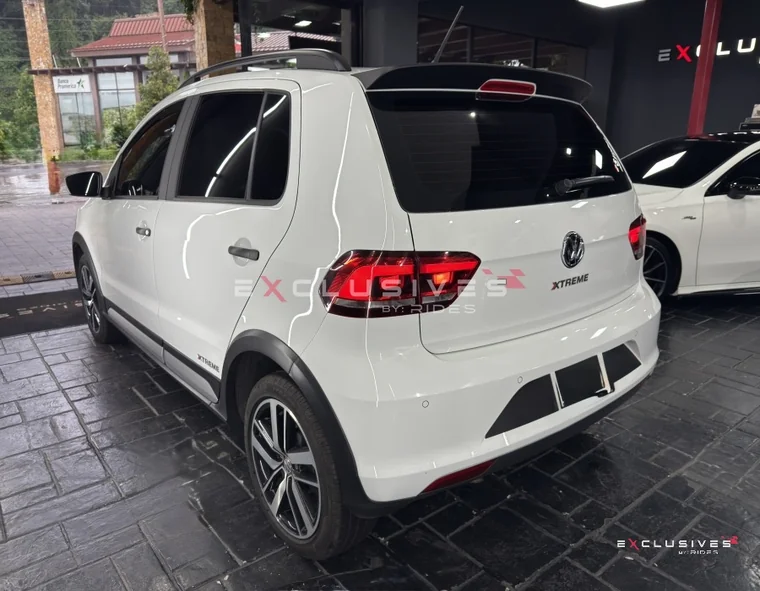 Volkswagen FOX 2022 - Vista 4