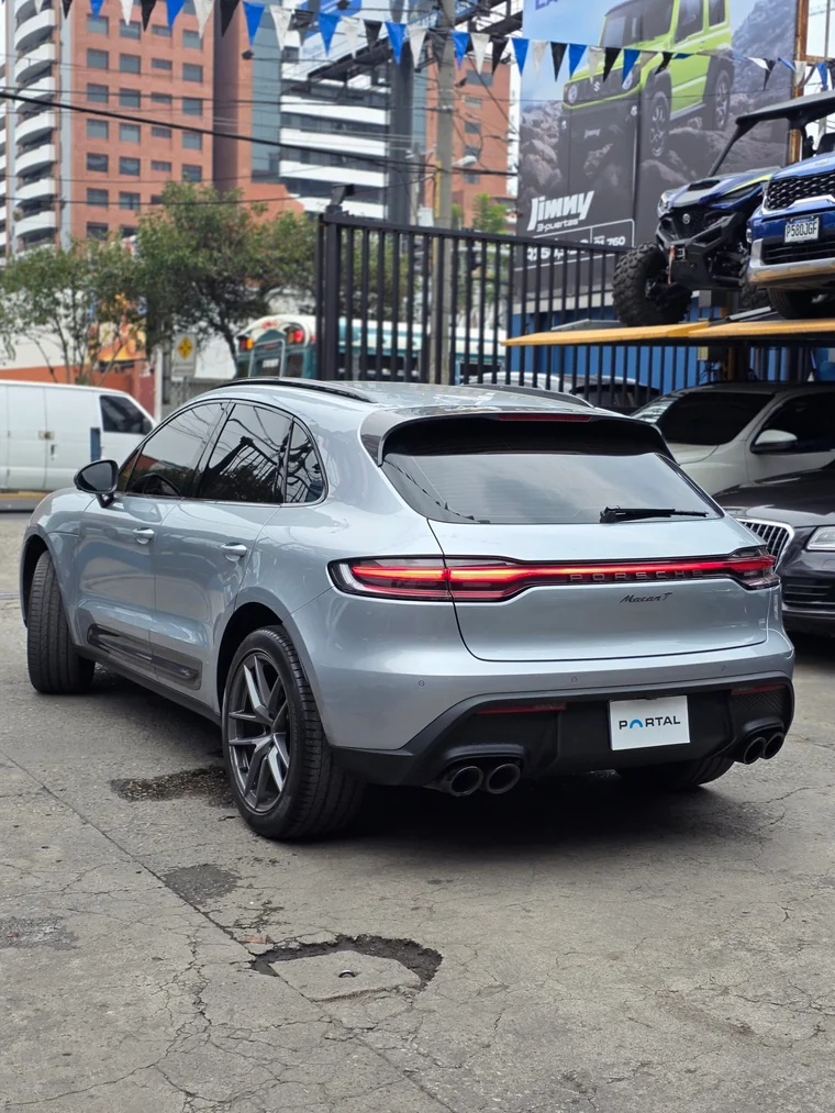 Porsche MACAN 2024 - Vista 4