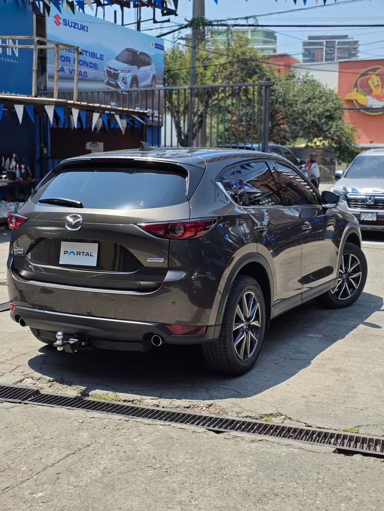 Mazda CX-5 2019 - Vista 4