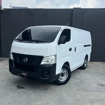 Nissan URVAN 2017