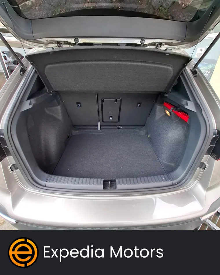 Volkswagen Taos 2024 - Vista 5