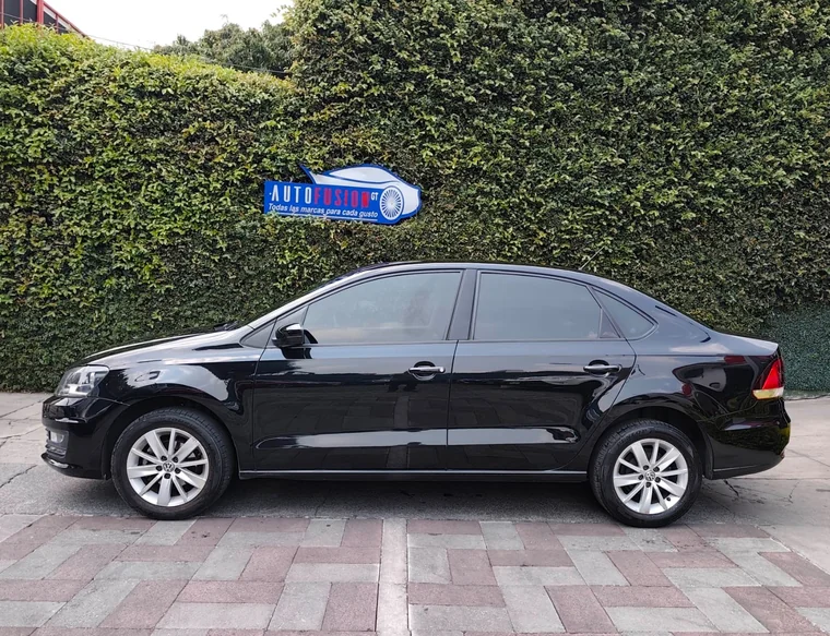 Volkswagen POLO 2018 - Vista 4
