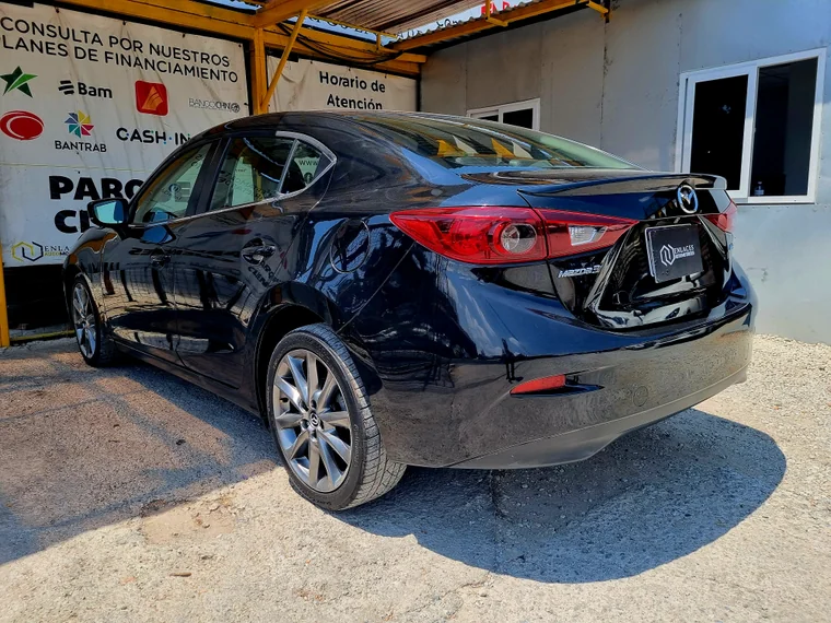 Mazda 3 2018 - Vista 3