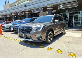 Subaru FORESTER 2023