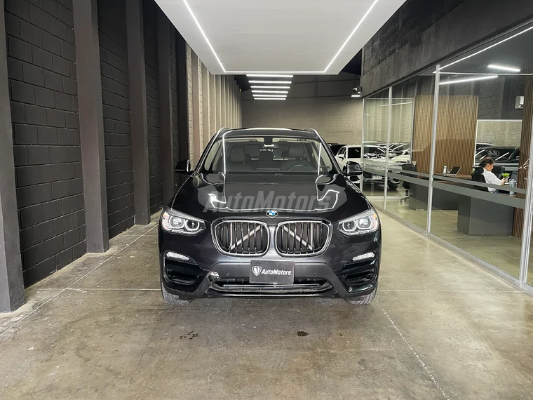 BMW X3 2018 - Vista 3