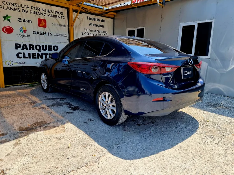 Mazda 3 2015 - Vista 4