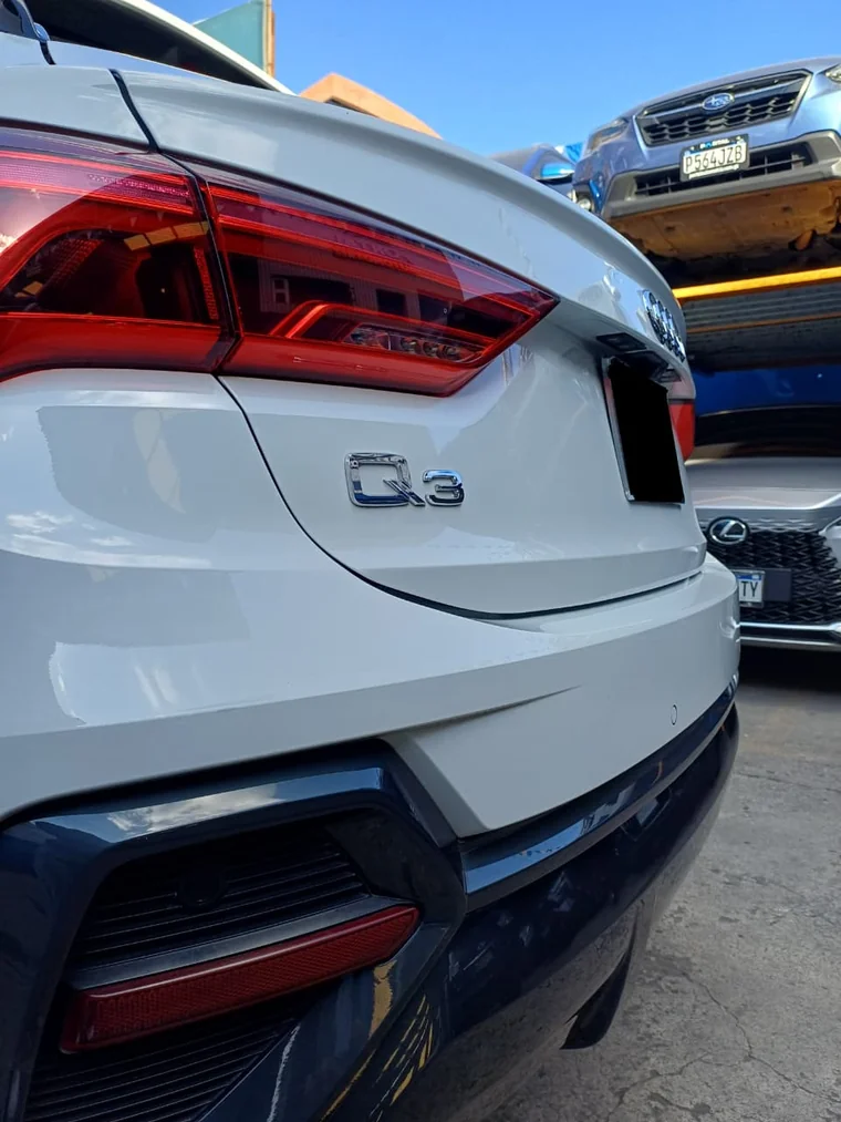 Audi Q3 2022 - Vista 5