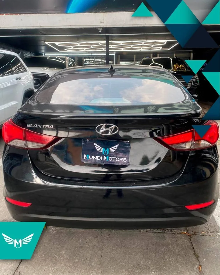 Hyundai ELANTRA 2016 - Vista 5