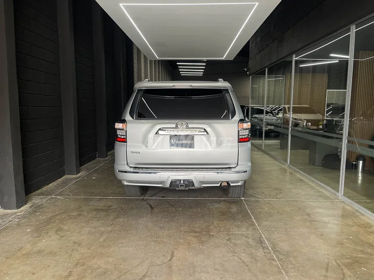 Toyota 4RUNNER 2021 - Vista 4