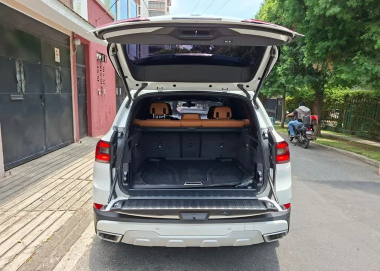 BMW X5 2023 - Vista 5