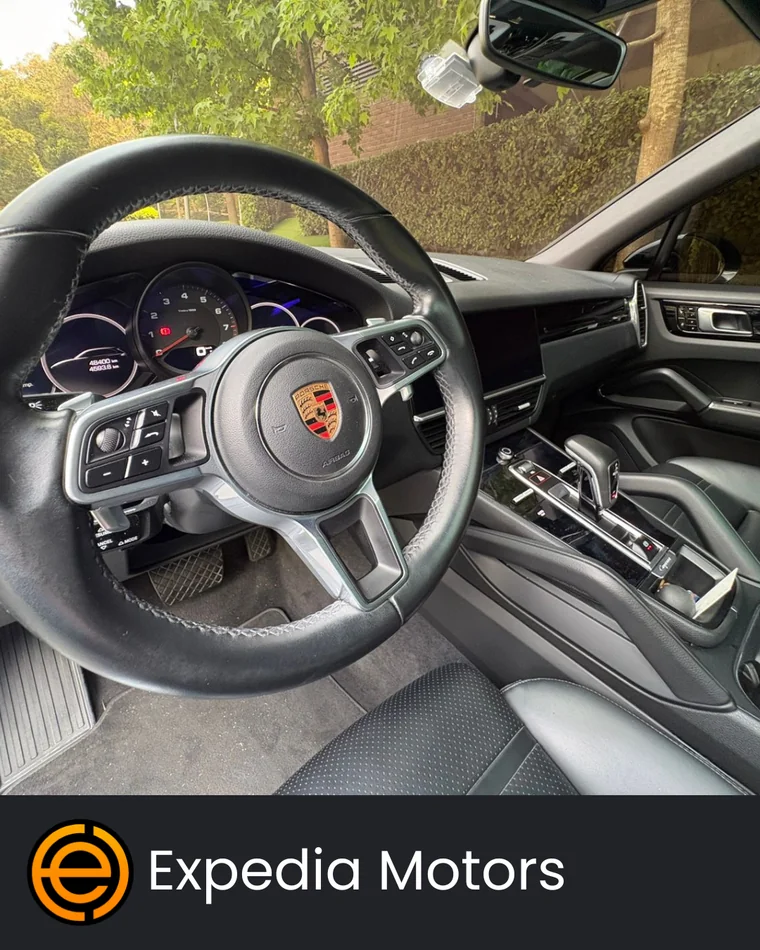 Porsche CAYENNE 2019 - Vista 4