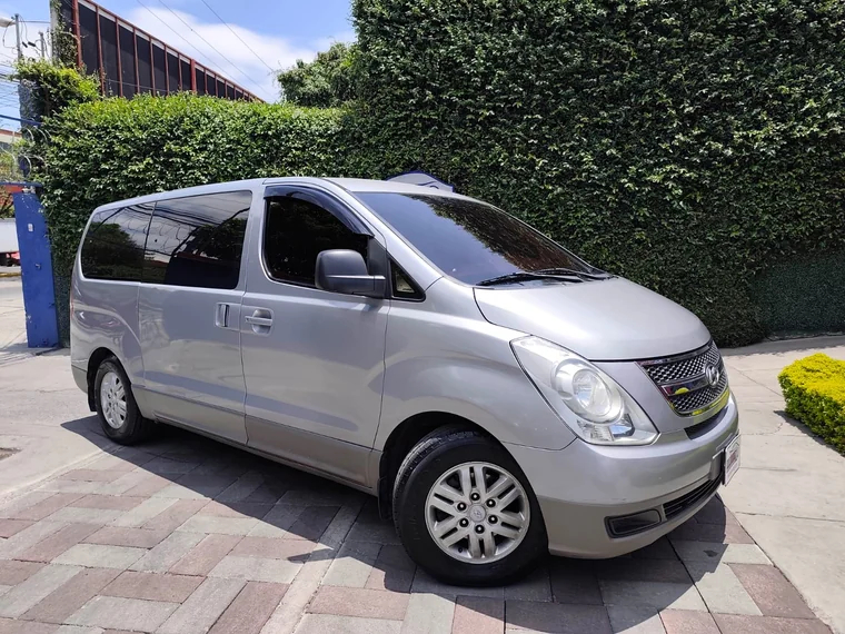 Hyundai H-1 2017 - Vista 2