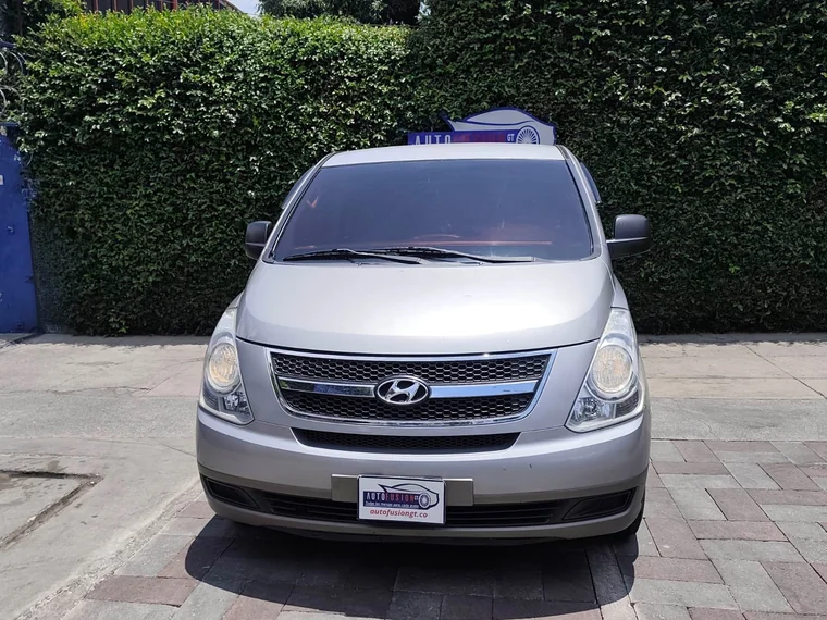 Hyundai H-1 2017 - Vista 3
