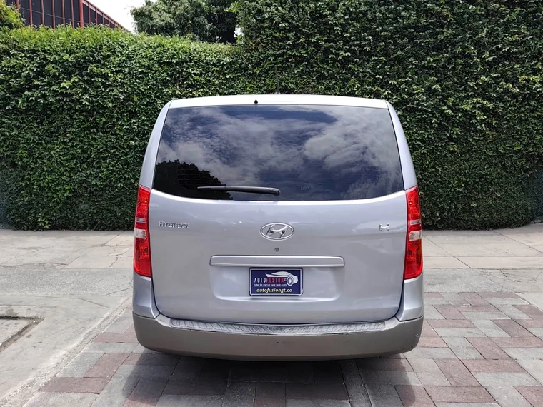 Hyundai H-1 2017 - Vista 5