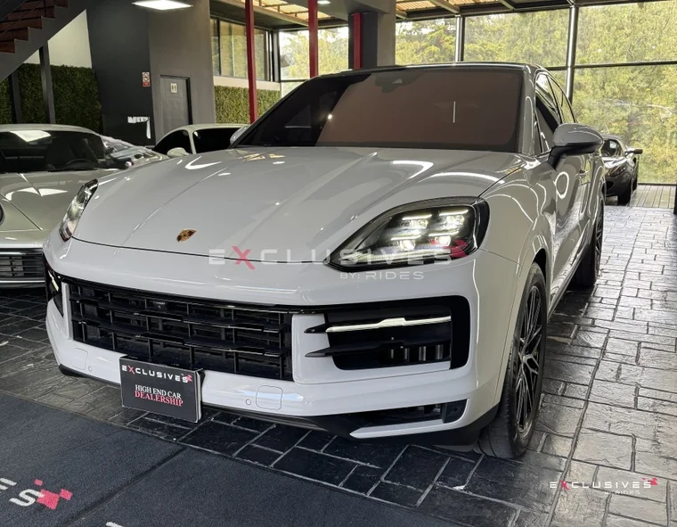 Porsche CAYENNE 2024 - Vista 3