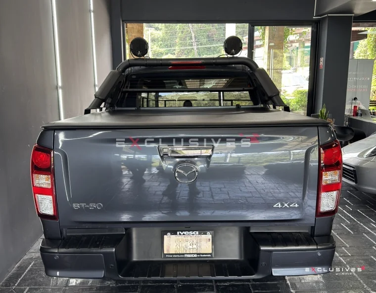 Mazda BT-50 2024 - Vista 5